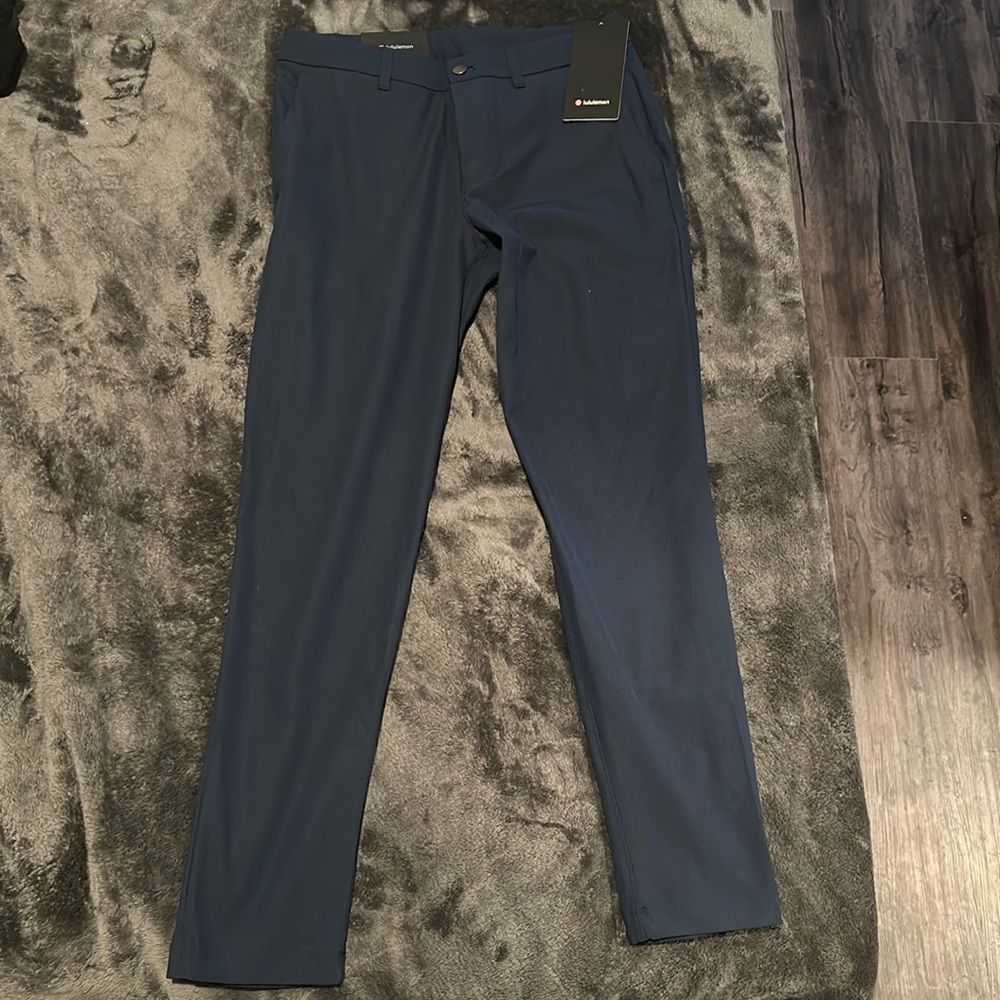 Brand new Lululemon ABC Slim-fit Trouser 30”W x 32”L Warpstreme navy blue pants